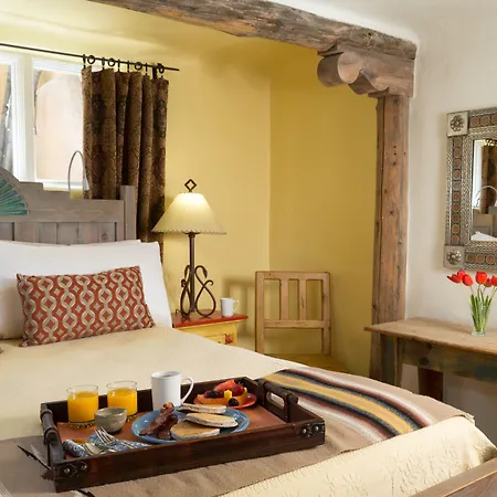 Of The Turquoise Bear 3* Santa Fe