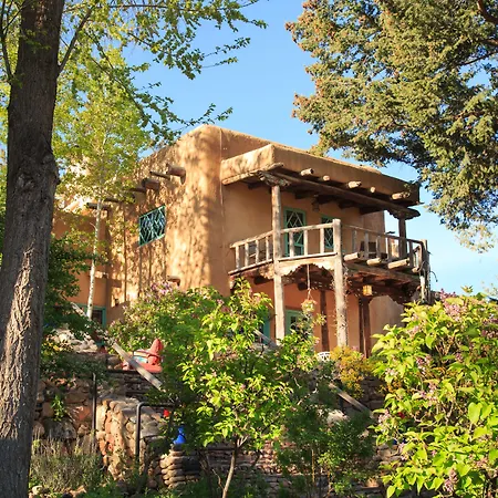 Bed & Breakfast Of The Turquoise Bear