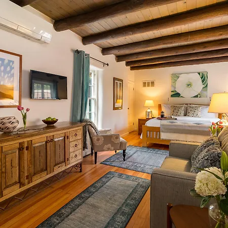Bed & Breakfast Of The Turquoise Bear 3*