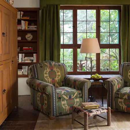Of The Turquoise Bear Bed & Breakfast