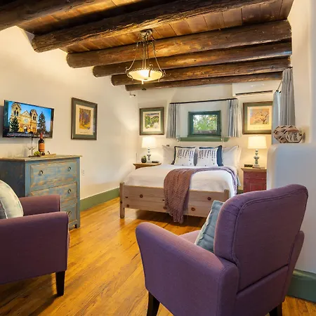 Bed & Breakfast Of The Turquoise Bear Santa Fe