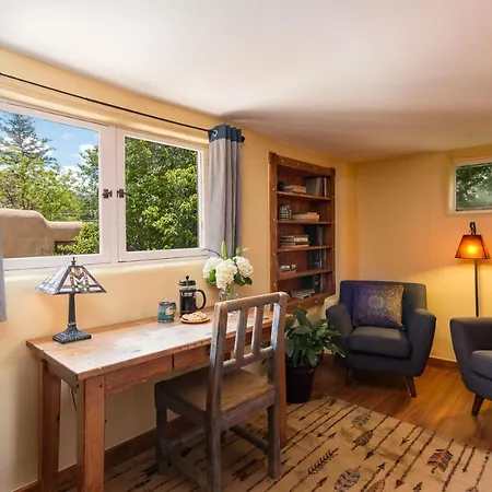 Bed & Breakfast Of The Turquoise Bear Santa Fe