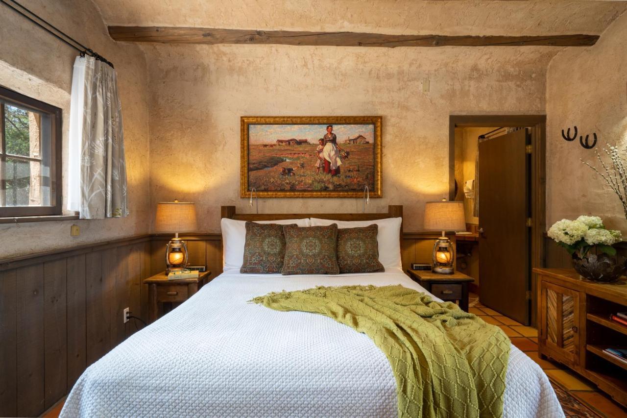 Of The Turquoise Bear Bed and breakfast Santa Fe