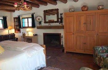 Bed & Breakfast Of The Turquoise Bear 3*