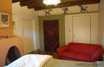 Bed & Breakfast Of The Turquoise Bear Santa Fe